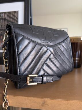Tory Burch Black Alexa Combo Chevron Crossbody